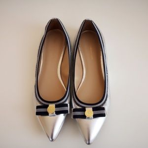 TOMMY HILFIGER Flats